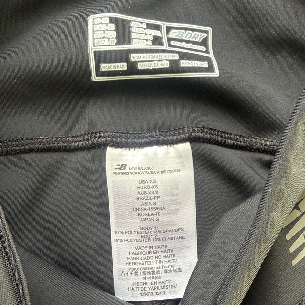 New Balance Black Leggings - Picture 2 of 5